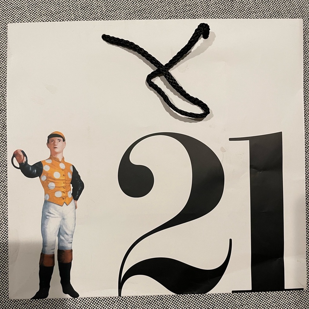 Collectors item 21 Club shopping bag